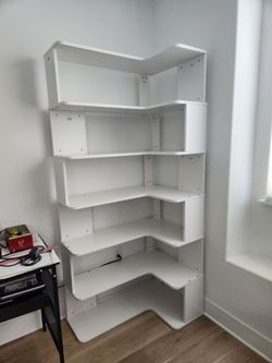 Shelf, new, just installed, local delivery available with gas fee