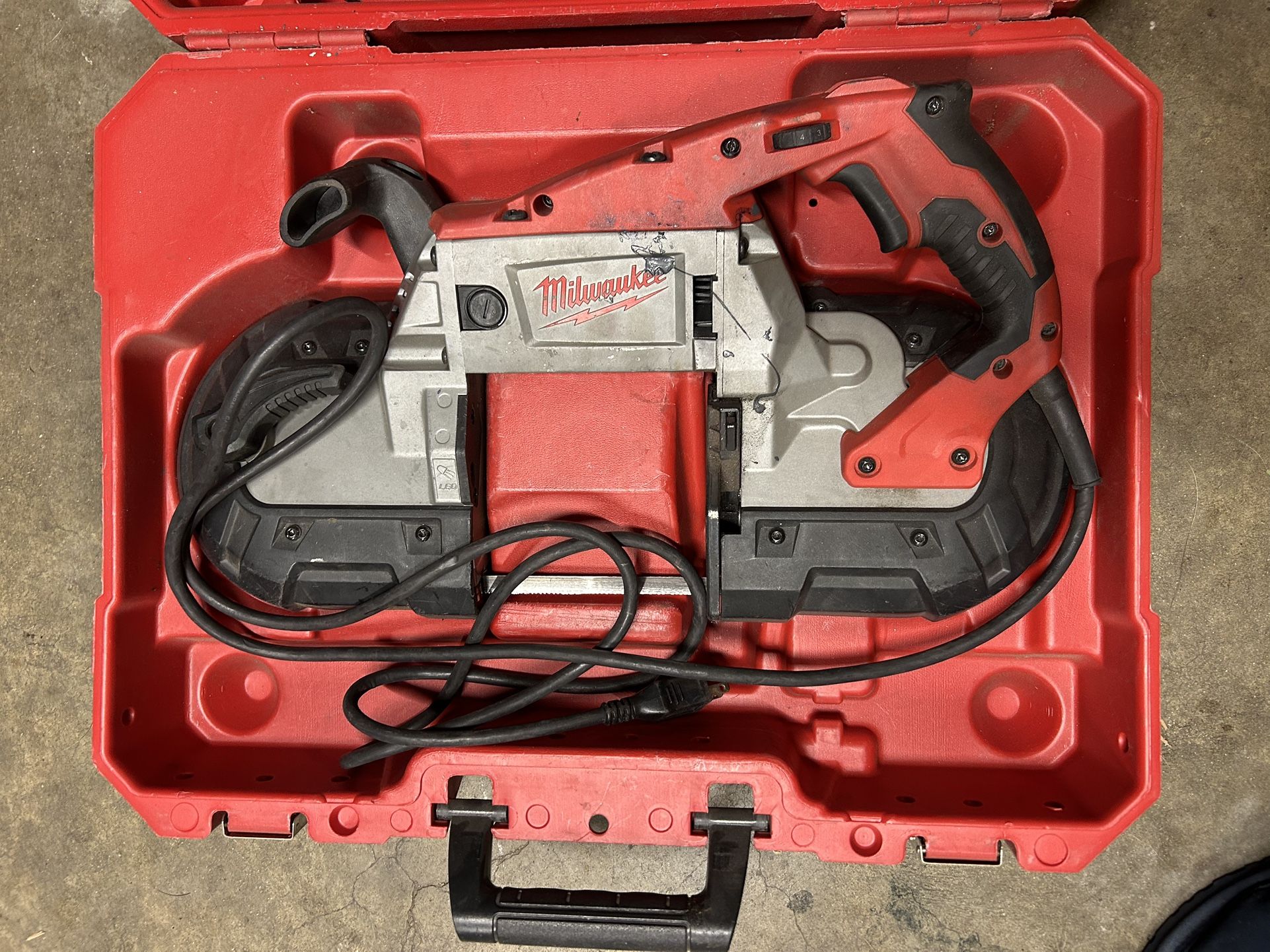 Milwaukee Band Saw