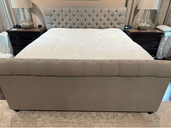 Pottery Barn King Size Bed