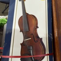 Musical instruments Violin 4/4 And ukulele 