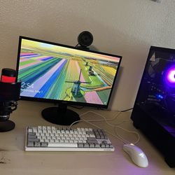 Selling My Pc + Setup (monitor, Keyboard, Mouse, Webcam, Microphone Included)
