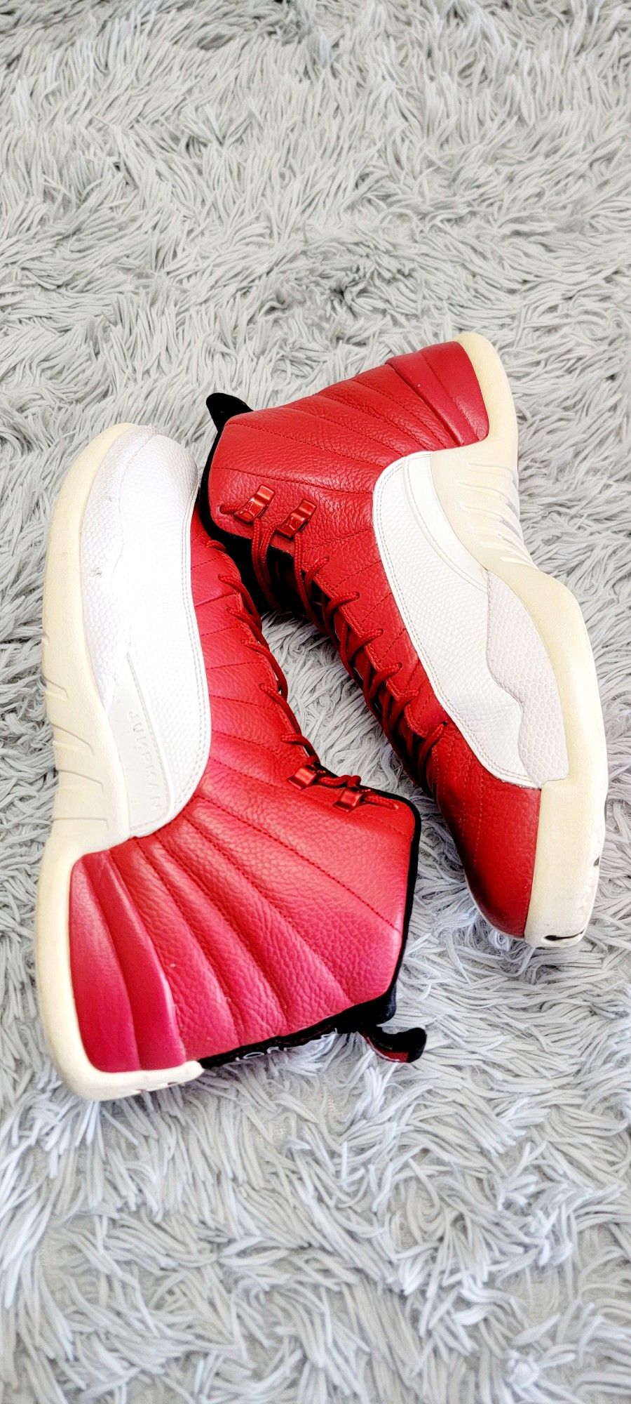 Size 13 Nike Air Jordan 12 XII Retro Gym Red White 130690-600.