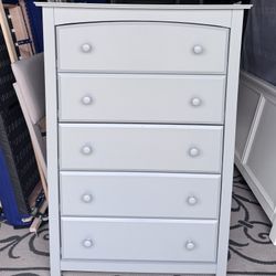 Gray 5 Drawers Dresser