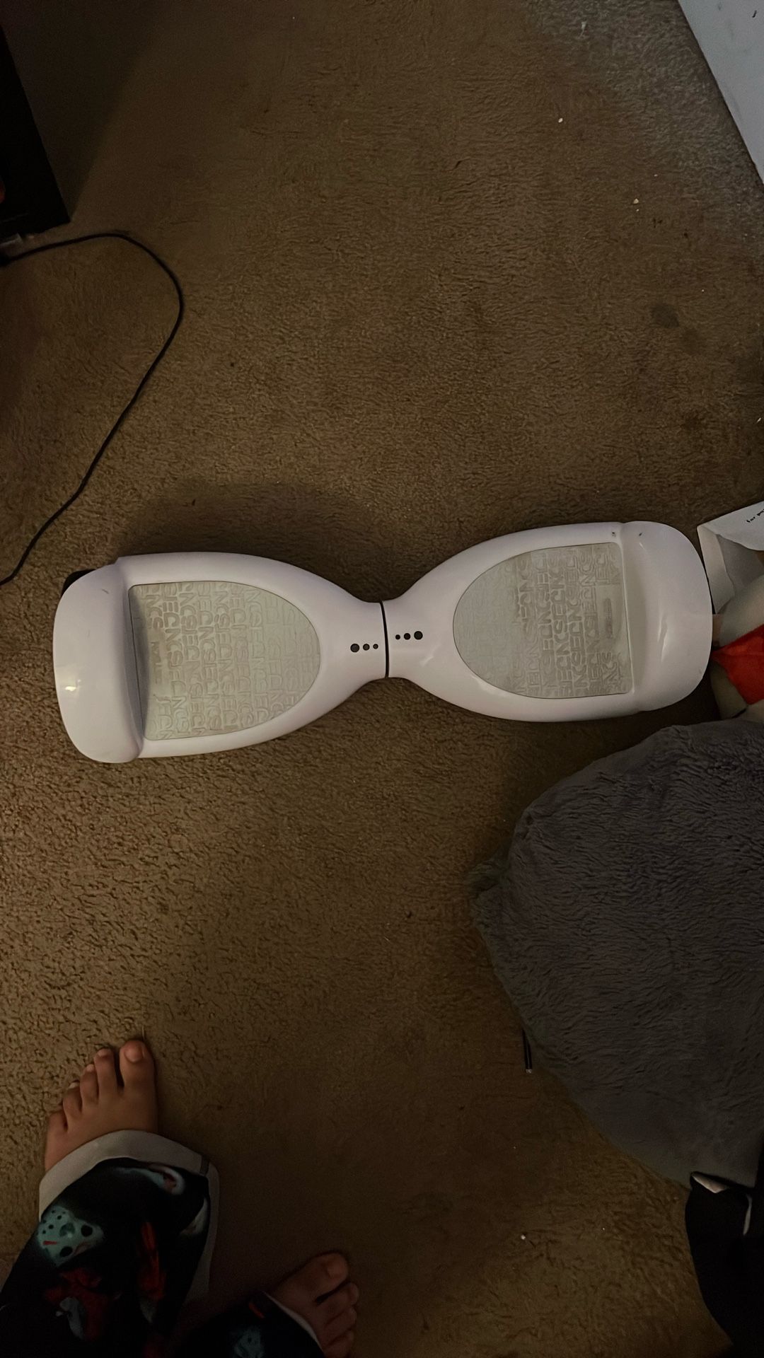 I Dont Know The Brand, Jetson, White, And 1 Feet 10 Inches