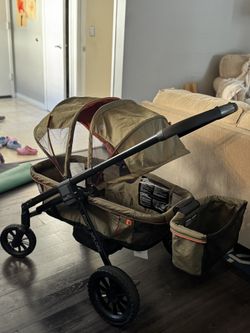 Evenflo Pivot Xplore All-Terrain Stroller Wagon