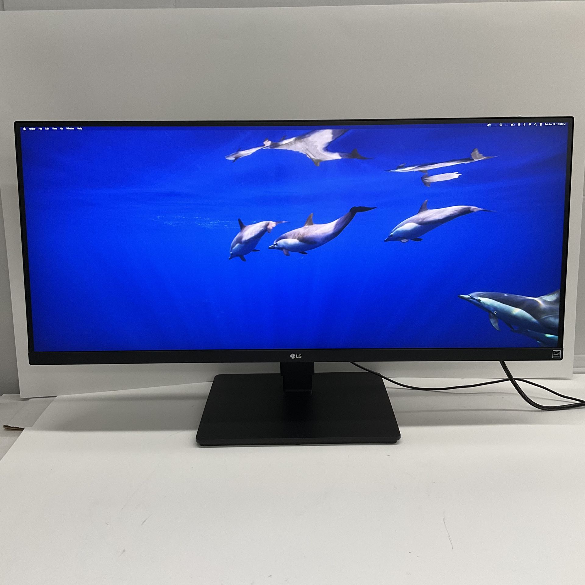 LG 34" 21:9 Ultrawide Monitor (34BN770-B)