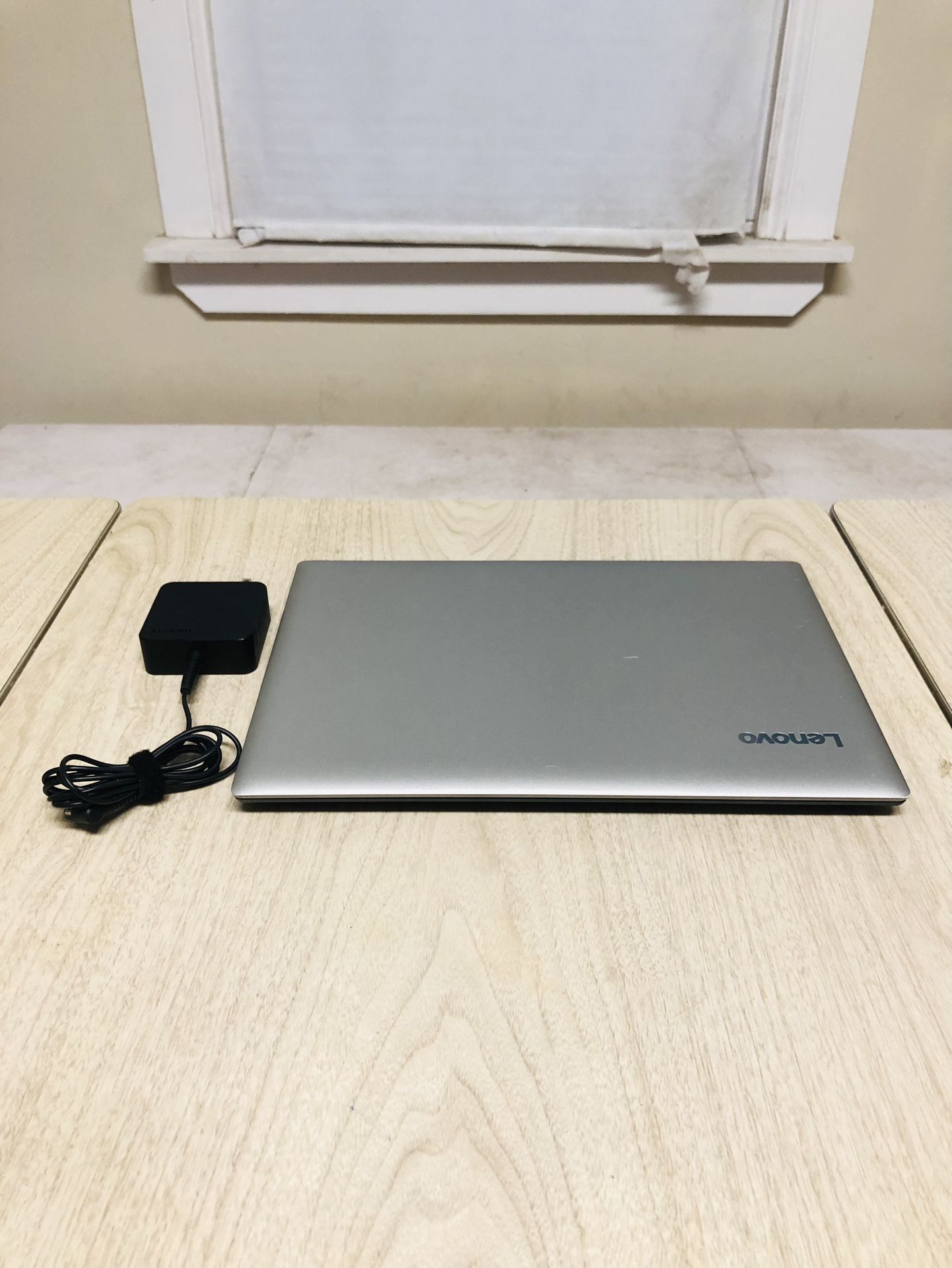 Lenovo Ideapad 320 15ABR 15 Laptop AMD A12 9720P Ram 64 Bit