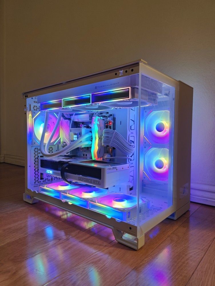 Stunning All White RTX Gaming PC:  Ryzen 7 9800X3D + RTX 5070 12GB 