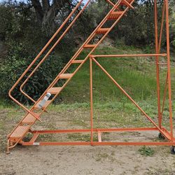 Rolling Ladder / Metal Warehouse Stairs