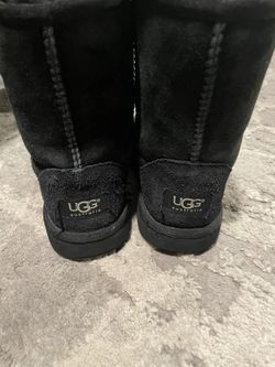 Ugg Size 2
