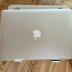 MacBook Air  8gb ram 512 GB 