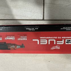 Milwaukee M12 3/8 Ratchet New