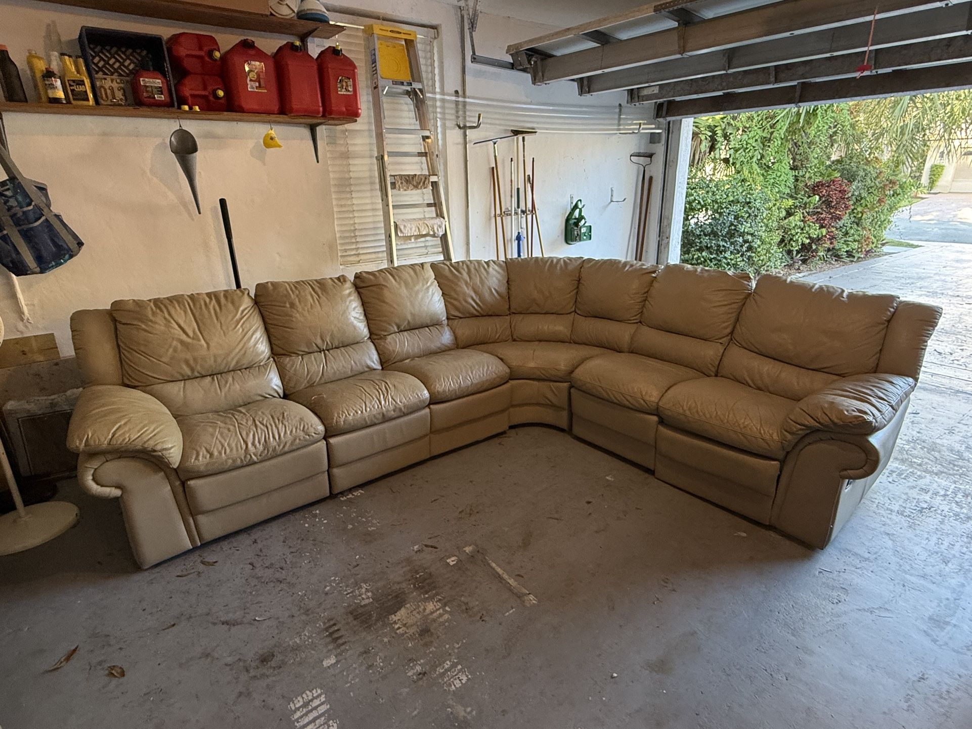 Sectional Sofa With Reclining Chairs