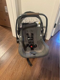 Gray Infant Car Seat Carrier with Black Harness