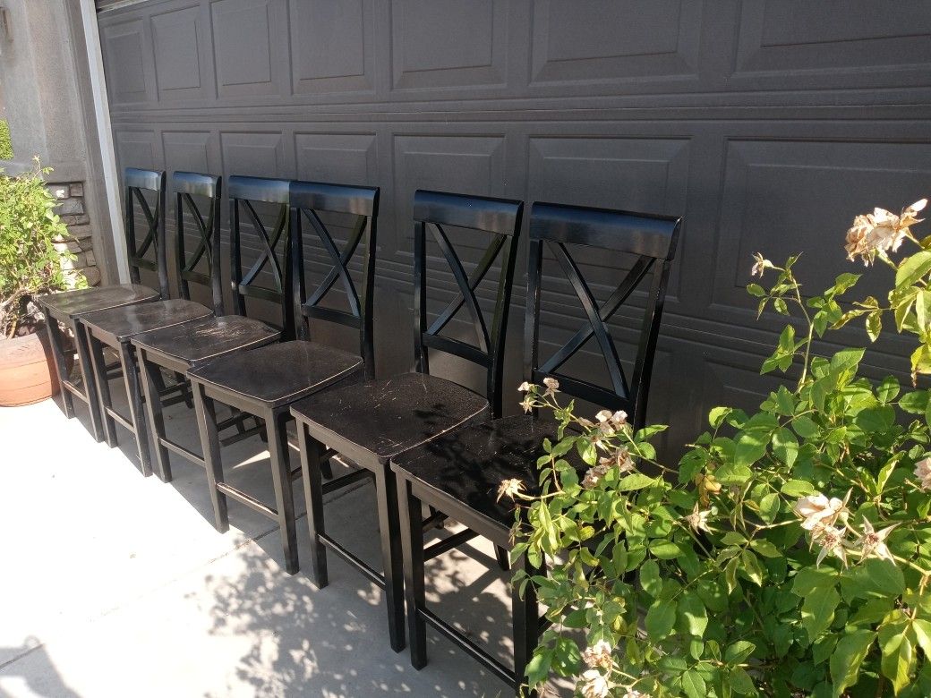 Table Plus 6 Chairs $60 OBO - Glass Top Sold Separately