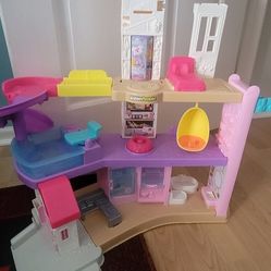 Barbie House MAKE AN OFFER