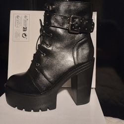 Costume Boots Fit A Size 9 