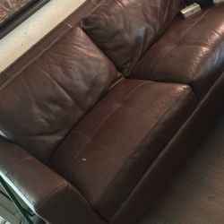 BROWN LEATHER COUCH 