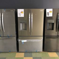 Frigidaire Gallery French Door Refrigerator With Water Dispenser And Ice Maker 🧊✅✅ OM