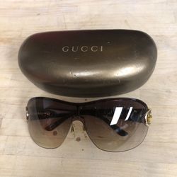 Gucci Sunglasses - Women 