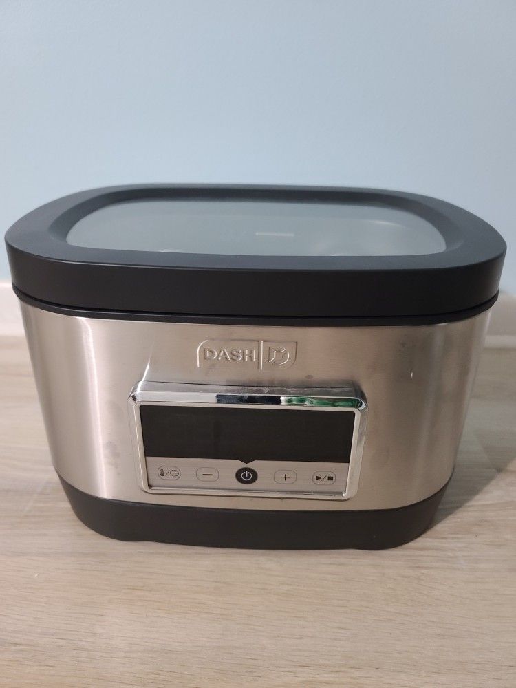 DASH Chef Series Digital Sous Vide Bath Cooker, 8.5 qt