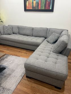 Sectional sofa