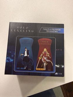 Solo Leveling - Salt & Pepper Shakers