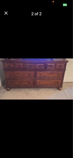 Dresser