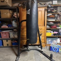 Boxing bag with stand
