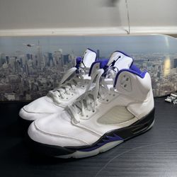Size 10.5 - Nike Air Jordan 5 Concord 2022 (DD0587-141) Purple White Sneakers