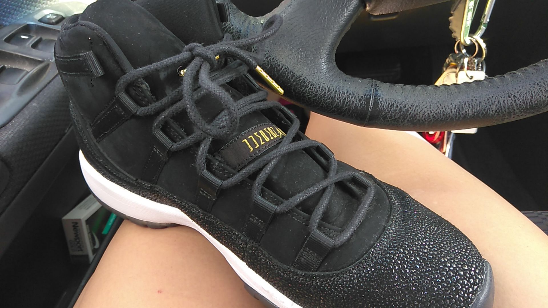 Size 7y Jordan December 2017 limited edition