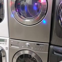 LG Washer And Gas Dryer Set For $745