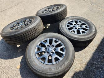17" toyota tacoma 4runner gray factory wheels