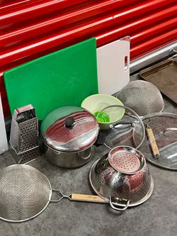 Pans, strainers, muffin, pans, cake, form, etc.