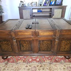 Main Living Room Tables With The End Tables