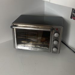 Black + Decker  Toaster Oven