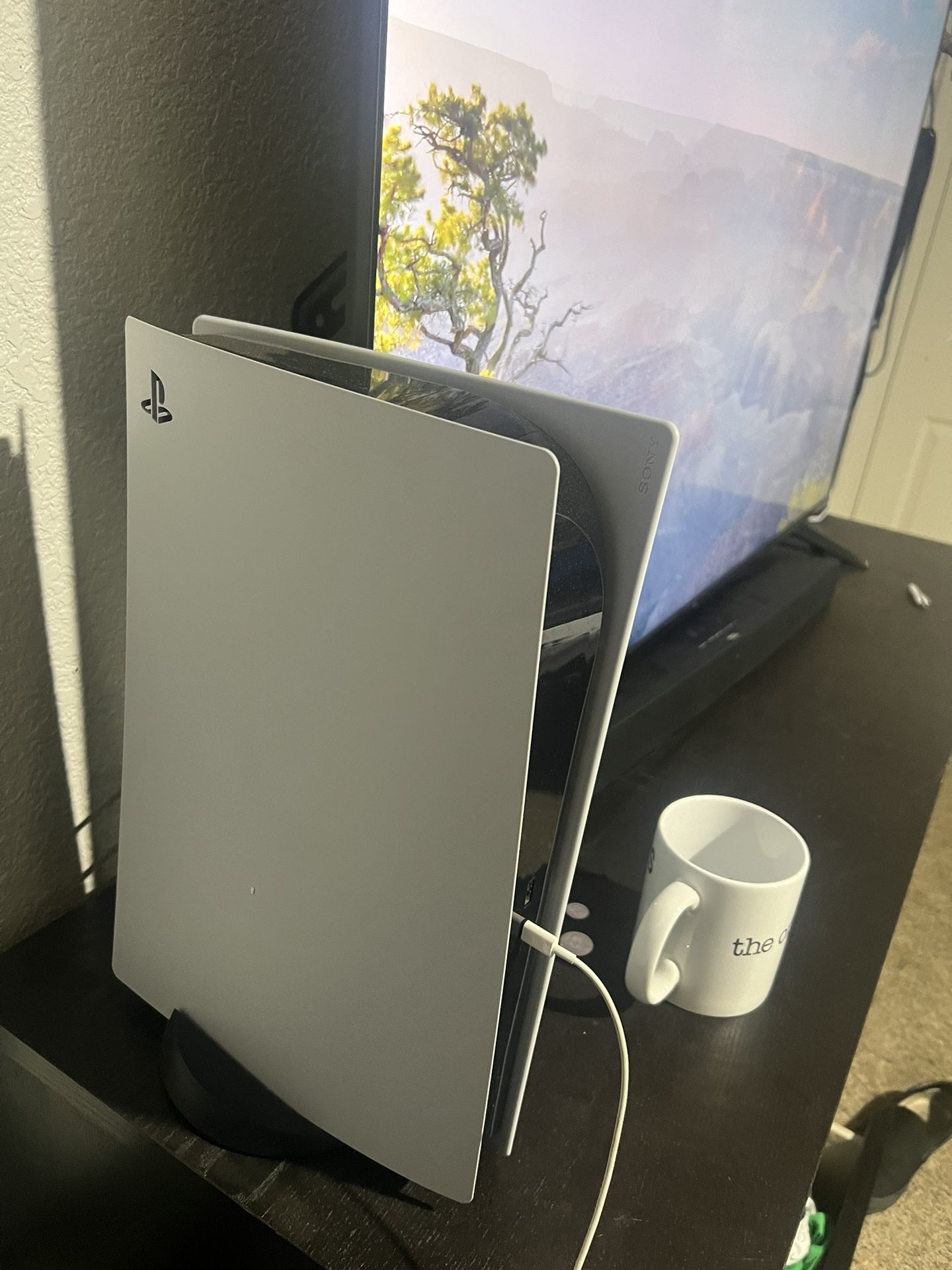 Ps5 With Two Controllers And Charging Station 