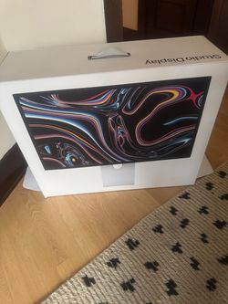Apple Studio Display BOX
