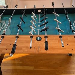 5-in-1 Game Table – New Condition! Game pieces included.