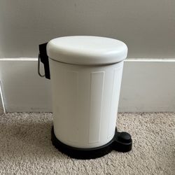 Trash Can