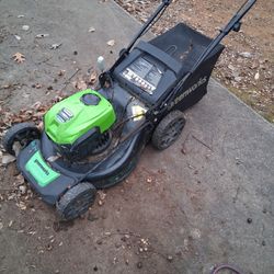 Greenworks Lawn Mower 