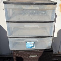Plastic 3 Drawer Bins 