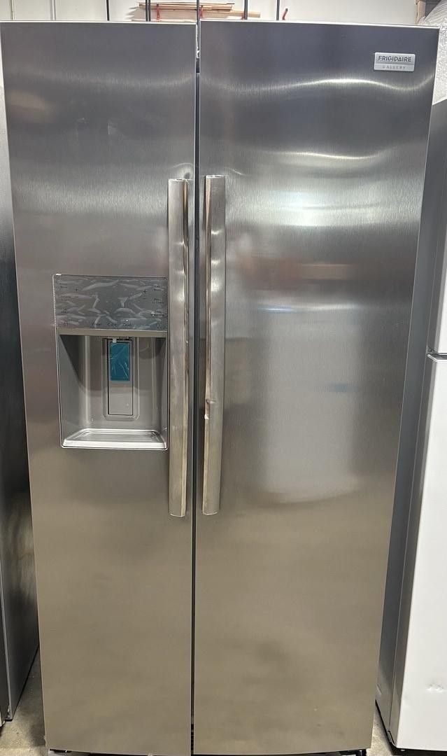 Frigidaire Gallery 22.3 Cu. Ft. 33" Standard Depth Side by Side Refrigerator GRSS2352AF