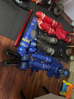 Baseball catchers gear