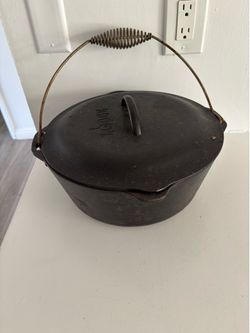 Lodge Cast Iron Dutch Oven