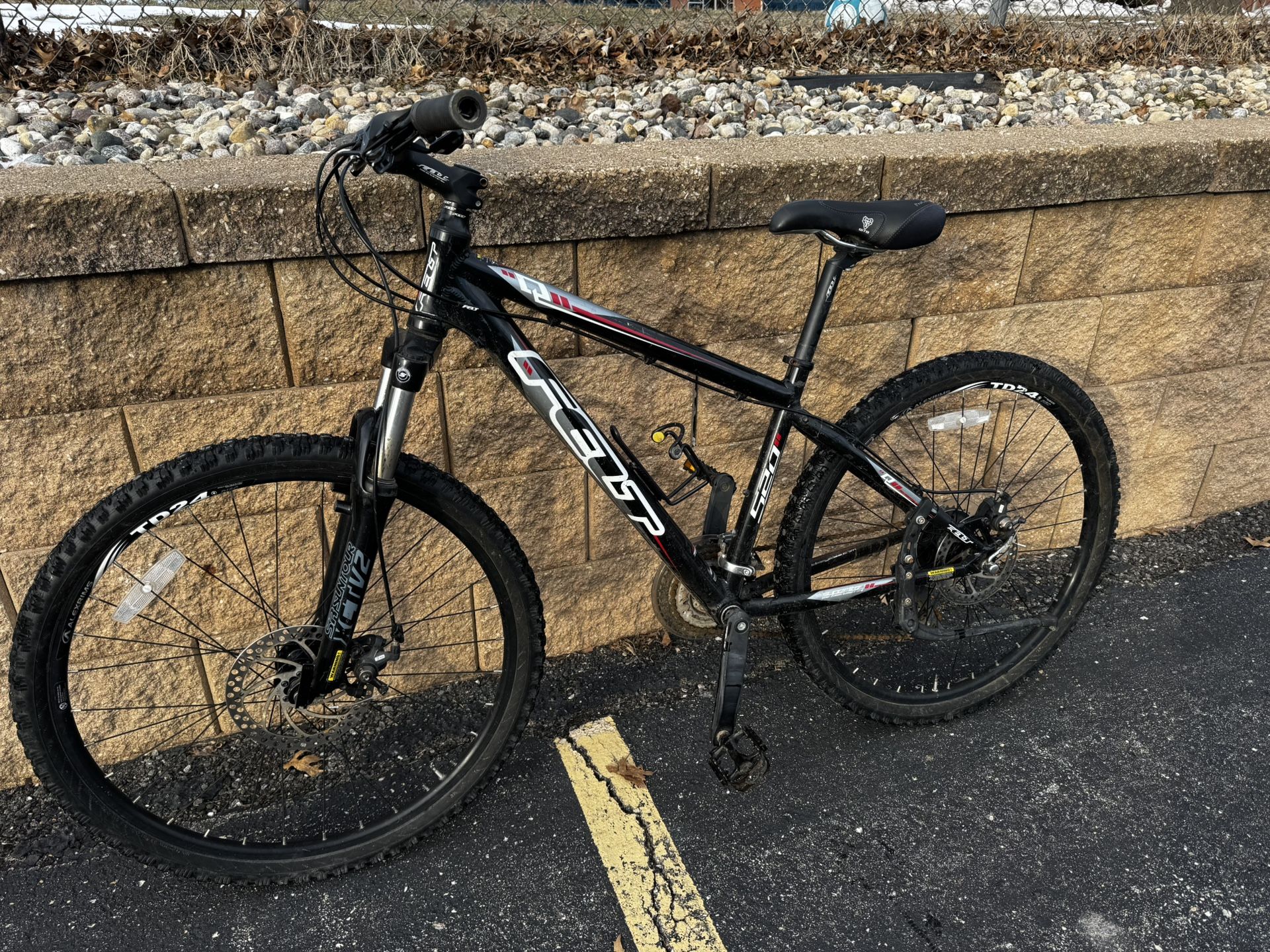 Felt Q520 Mint Bike