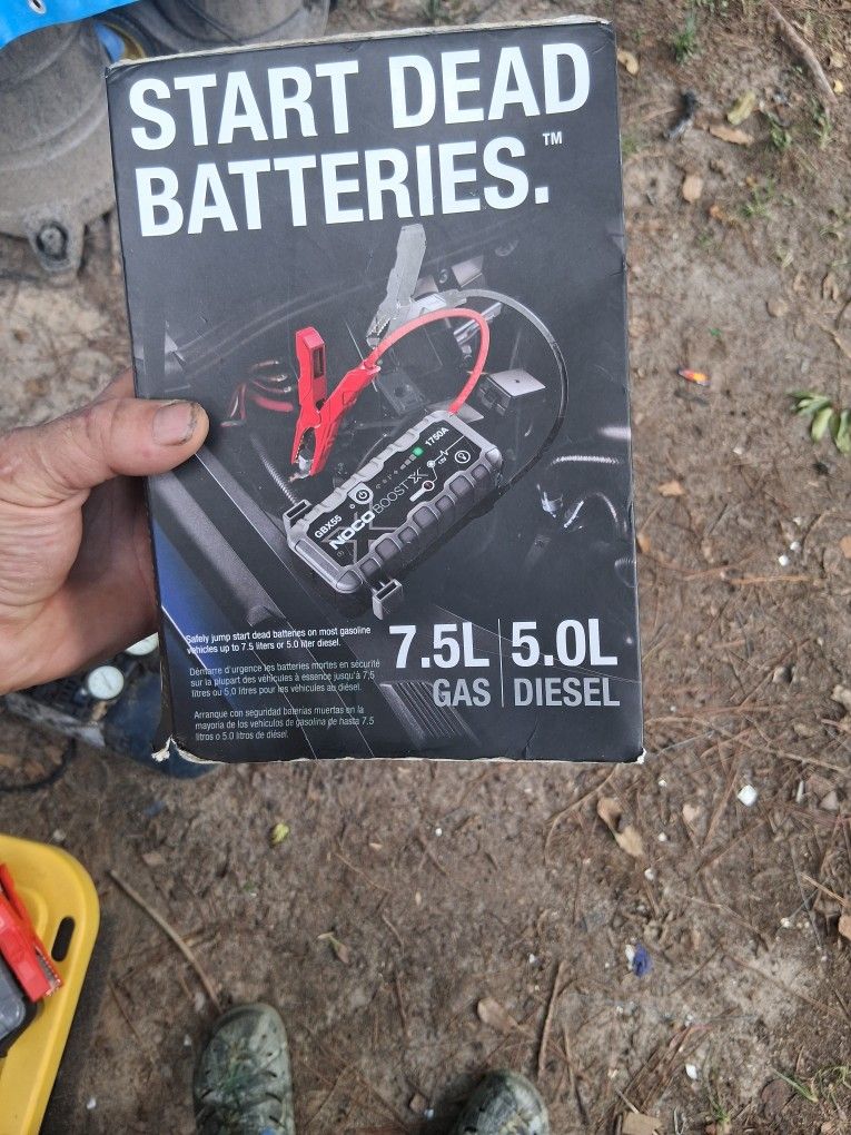 Noco Battery jumper for diesel and gas