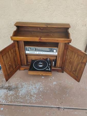 Vintage Stereo 