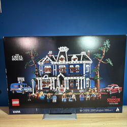 LEGO Stranger Things Creel House Full Set