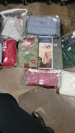 Assorted Tablecloths Bundle – Various Colors & Sizes